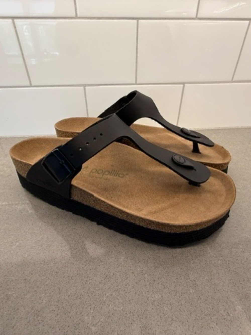 NWOT-Papillio Birkenstock US 10 EU 41 Woman's Sandals Gizeh Black Platform Vegan